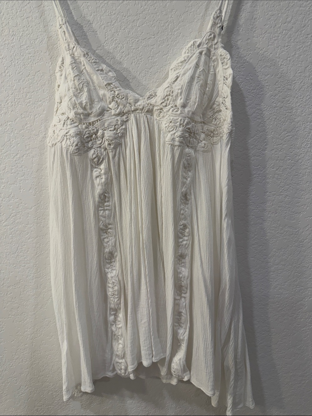 Free People Ivory Floral Appliqué Camisole